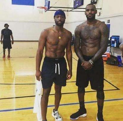 了更多的看 了更多的看